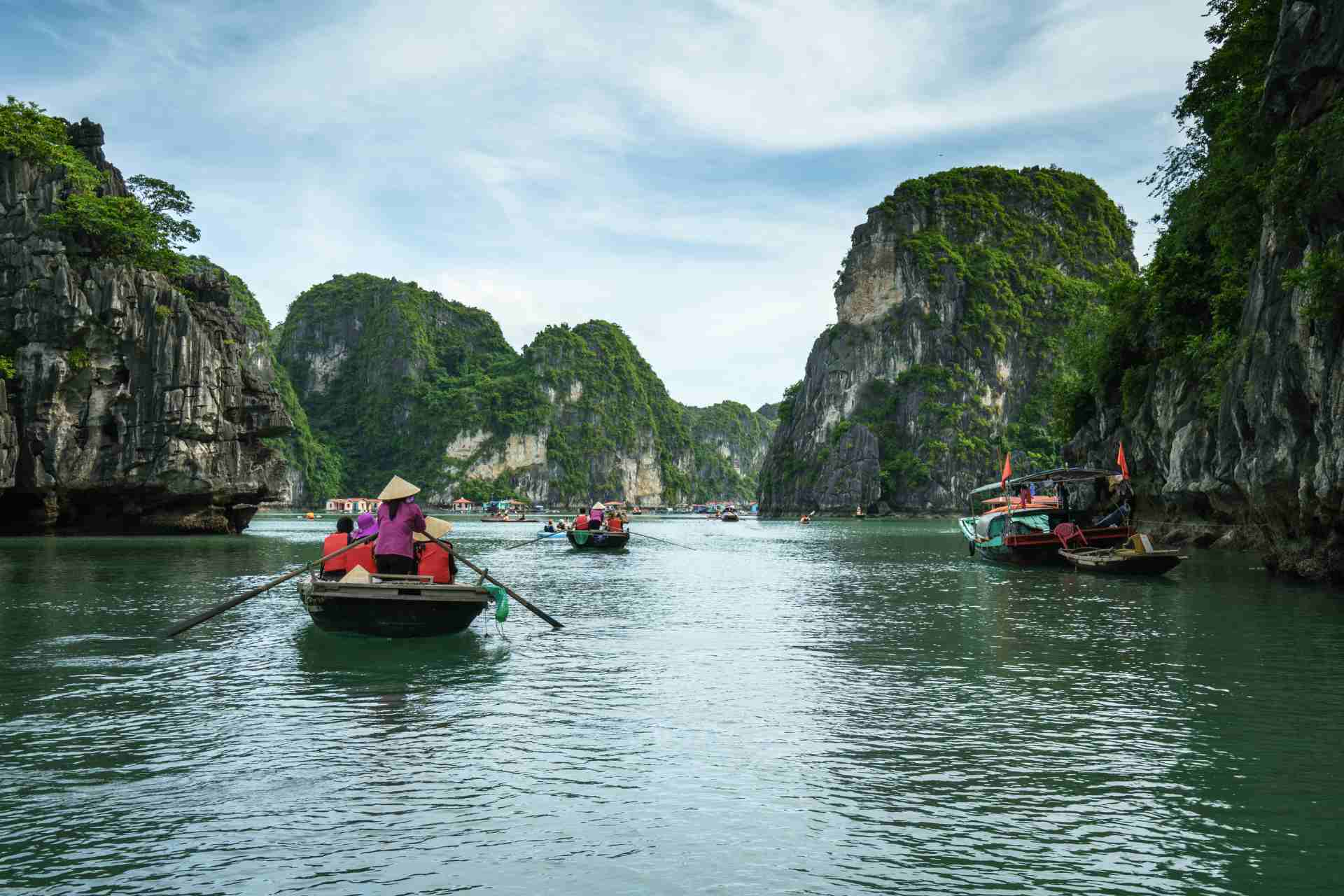 vietnam halong bay 2